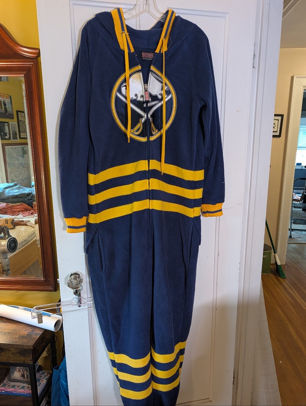 Buffalo Sabres Hooded Onesie, Unisex Small, Hockey Sockey